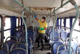 Prefeitura de Arapiraca adota procedimentos de higienização em ônibus intramunicipais