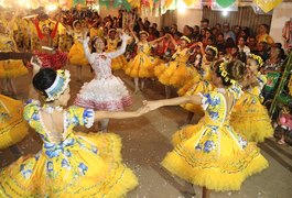 Manoel Teles realiza seu “1º São João Fora de Época” neste sábado