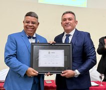 Câmara entrega Título de Cidadão Honorário ao professor universitário Eraldo de Souza Ferraz