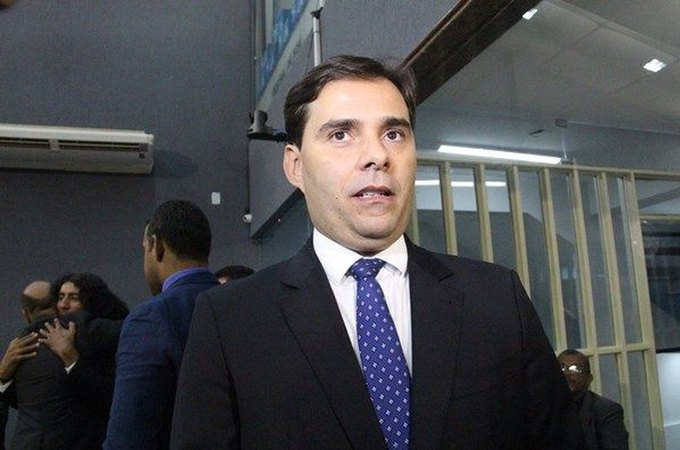 Após conflito com secretário de governo, Kelmann Vieira anuncia oposição à Paulo Dantas