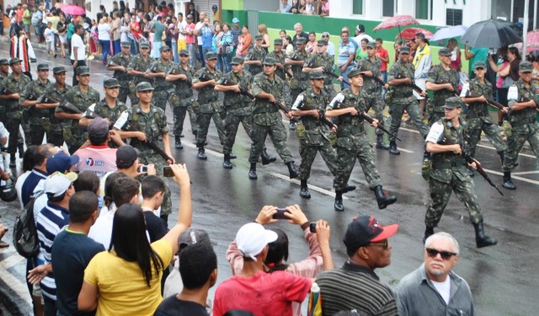 Prefeitura de Arapiraca bloqueia ruas e muda itinerário dos ônibus para o desfile do Dia 7 de Setembro