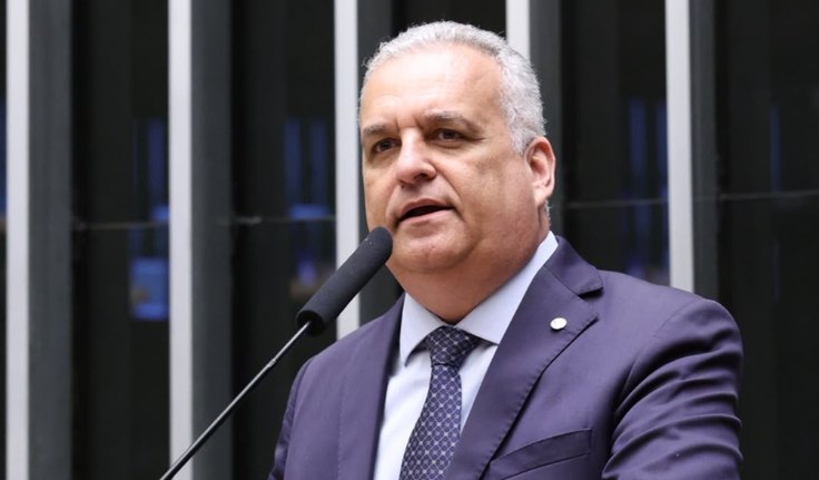 Vitória para pessoas com deficiência visual: Alfredo Gaspar garante aprovação na CCJC de projeto que amplia acesso à CNH