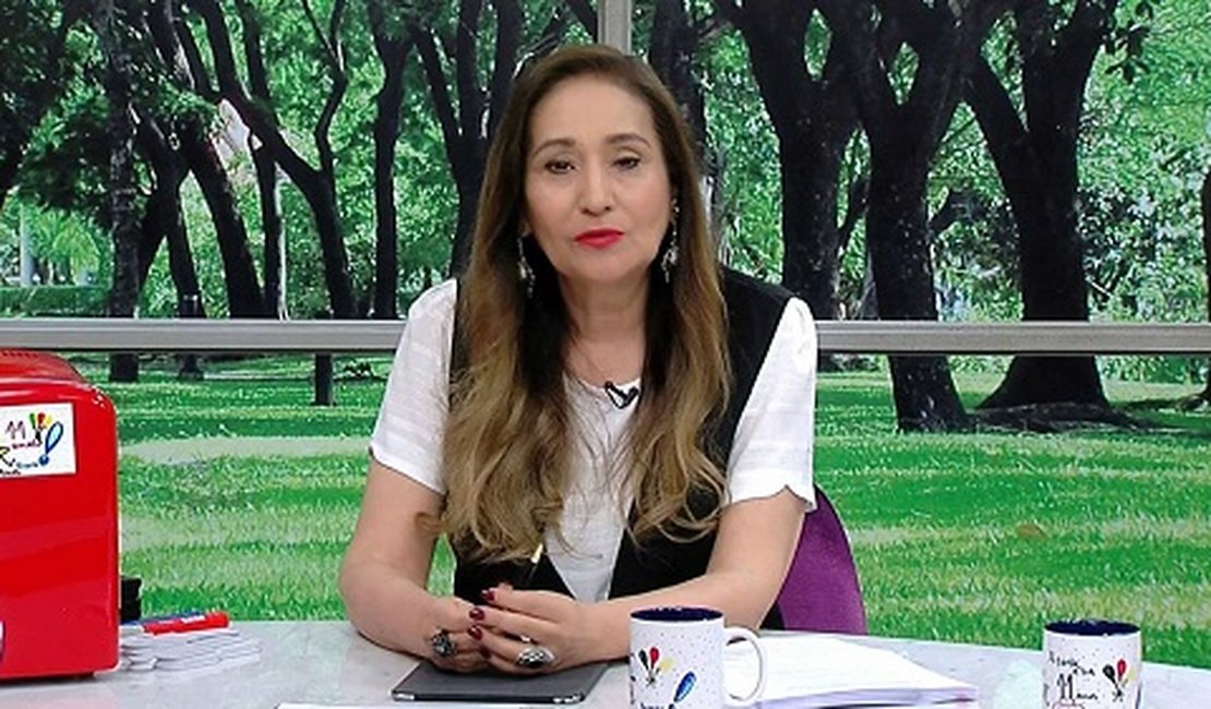 Sonia Abrão detona Evaristo Costa: 'Desempregado e rei das FakeNews'