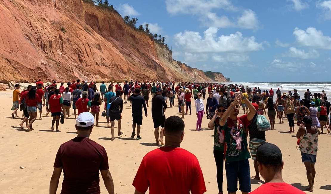 Jequiá da Praia realiza tradicional Caminhada de São Sebastião com centenas de fiéis