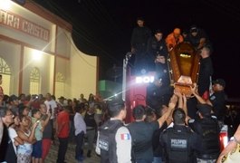 Vídeo. Policiais militares mortos em acidente na BR-101 são sepultados em cidades de Pernambuco