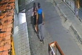 Homem preso por assassinar ex a facadas em Maceió não aceitava término e tem histórico de crimes