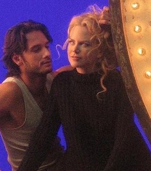 Rodrigo Santoro posta fotos com Nicole Kidman: 'Experiência incrível'