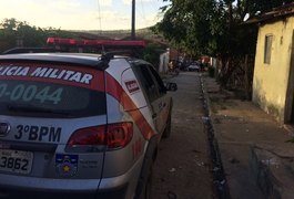 Operação deixa um morto e apreende drogas no bairro Planalto, em Arapiraca