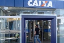 Caixas eletrônicos são arrombados em agência no centro de Maceió
