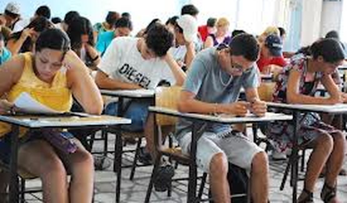 Seis órgãos abrem inscrições para concurso público nesta segunda-feira (24)