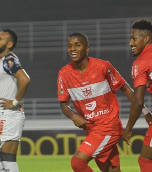 Por 4 x 1, CRB goleia o Operário no Estádio Rei Pelé, em Maceió