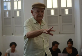 Morre Harildo Déda, diretor de teatro e ator de Tieta do Agreste, Carga Pesada e Central do Brasil