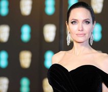 Angelina Jolie está namorando com sósia de Brad Pitt