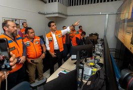 Prefeito JHC isenta impostos de moradores dos bairros afetados por afundamento