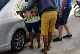 Colisão em cruzamento deixa funcionária de hospital ferida em Arapiraca