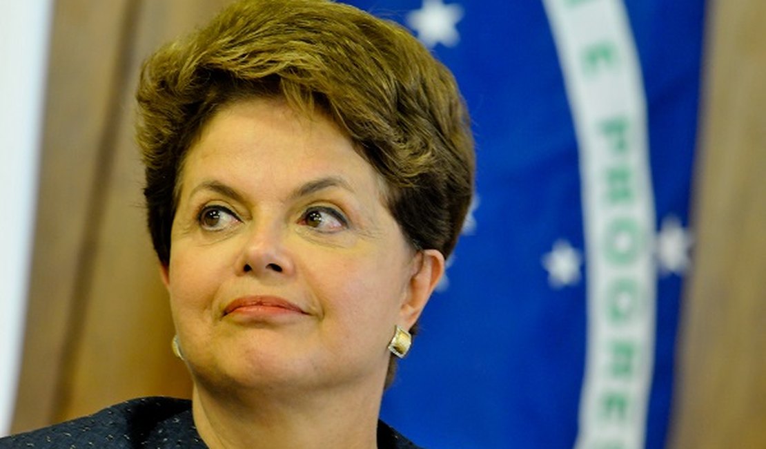 Por 59 votos a 21, plenário do Senado aprova denúncia contra Dilma