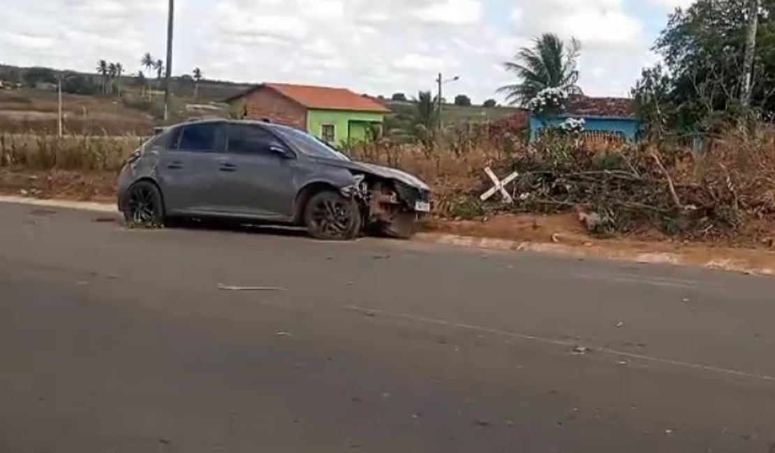Acidente de carro é registrado na rodovia AL-486, em Craíbas