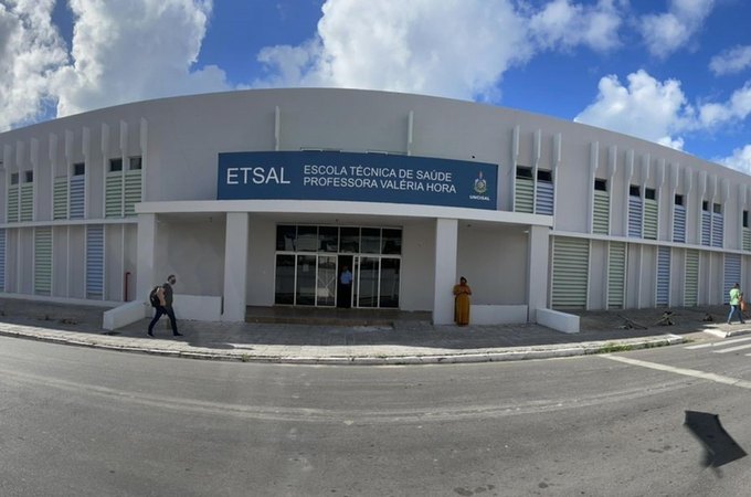 Escola Técnica de Saúde qualifica 900 agentes para redução da mortalidade materna e neonatal em Alagoas