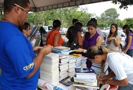 Edufal promove 2º Feirão de Livros em Arapiraca e lançamento coletivo em Maceió