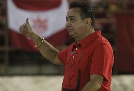 Presidente do CRB recusa convite para assistir Copa do Mundo por causa de má fase do time