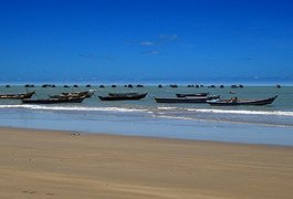 Praias alagoanas têm 14 trechos impróprios para banho de mar; confira