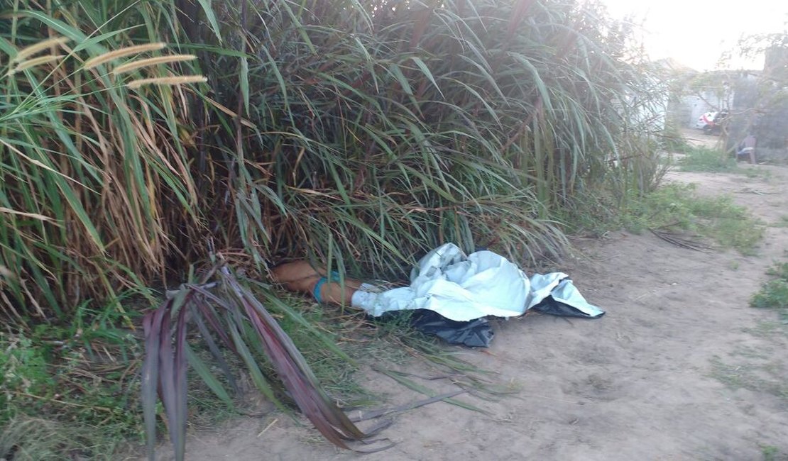 Populares localizam corpo de homem na zona rural de Arapiraca