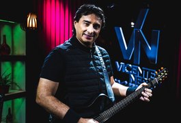 Cantor Vicente Nery é internado com Covid-19 em Fortaleza