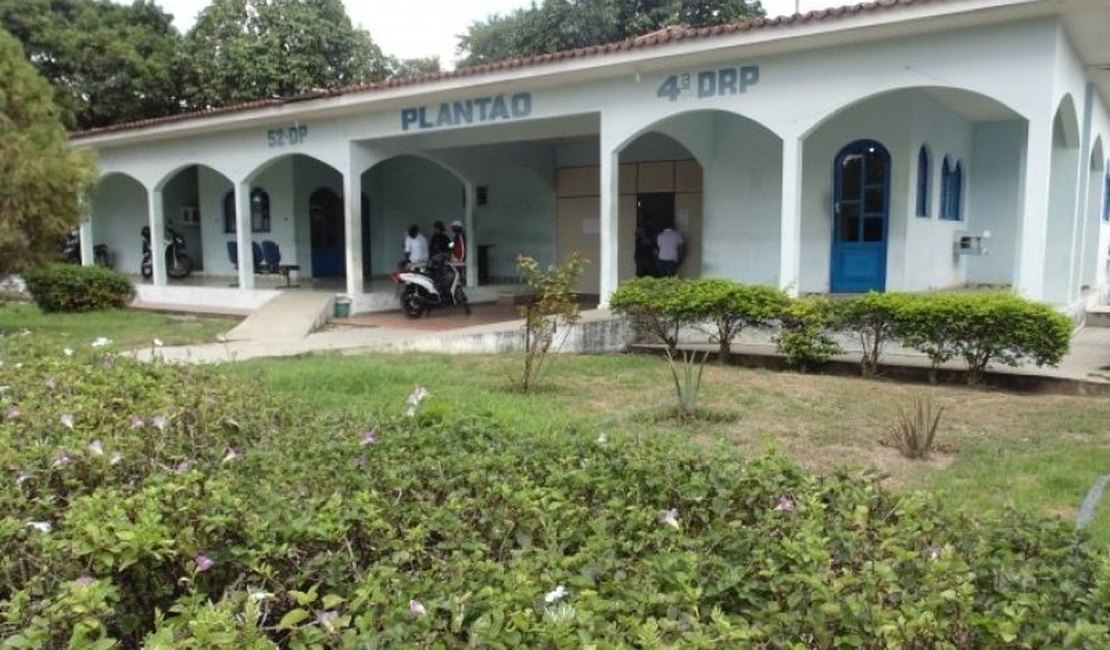 Jovem é detido após agredir familiares no Sítio Furnas, em Arapiraca