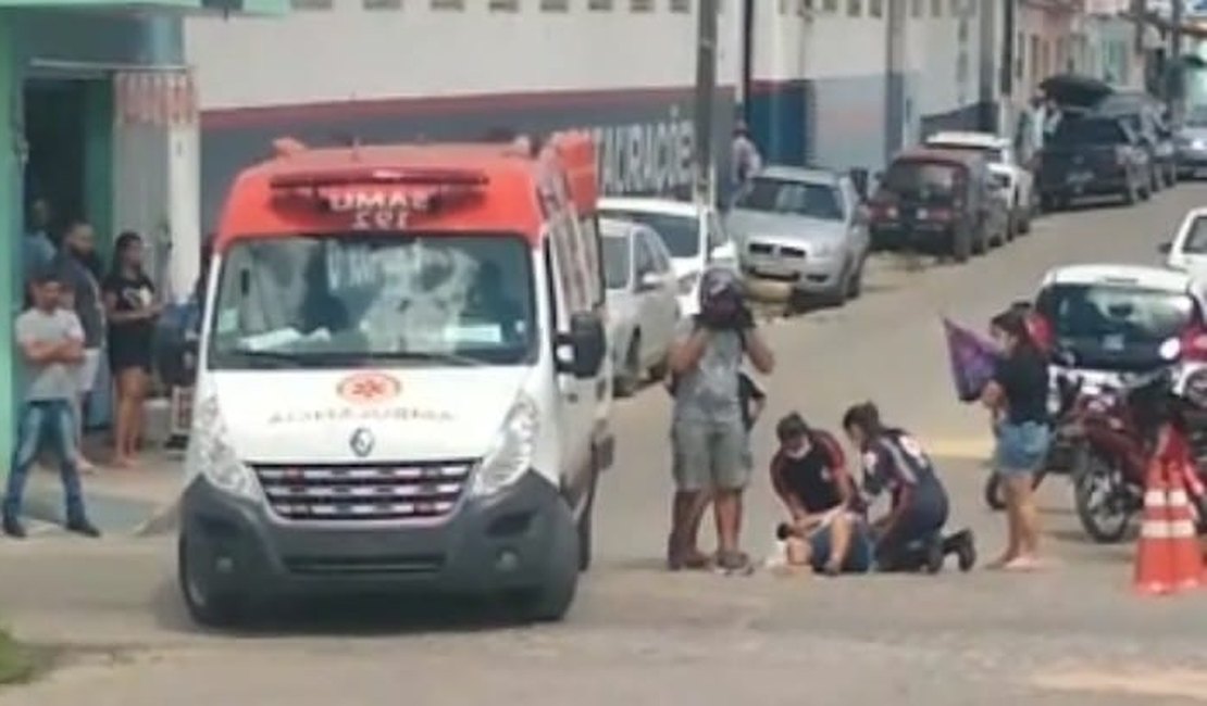 Idosa que estava em mototáxi sofre queda e fica ferida no bairro Brasília