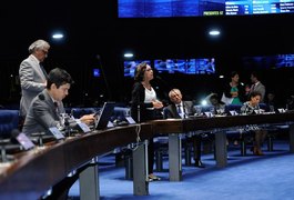 Aprovada urgência para matérias que ampliam proteção de crianças e adolescentes