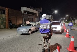 Homem é preso em Operação Lei Seca com nove motoristas multados em Penedo