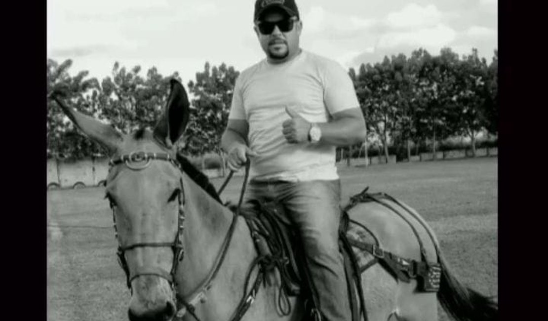 Sobrinho do ex-prefeito Zé Dentista, de Taquarana, morre em acidente de moto