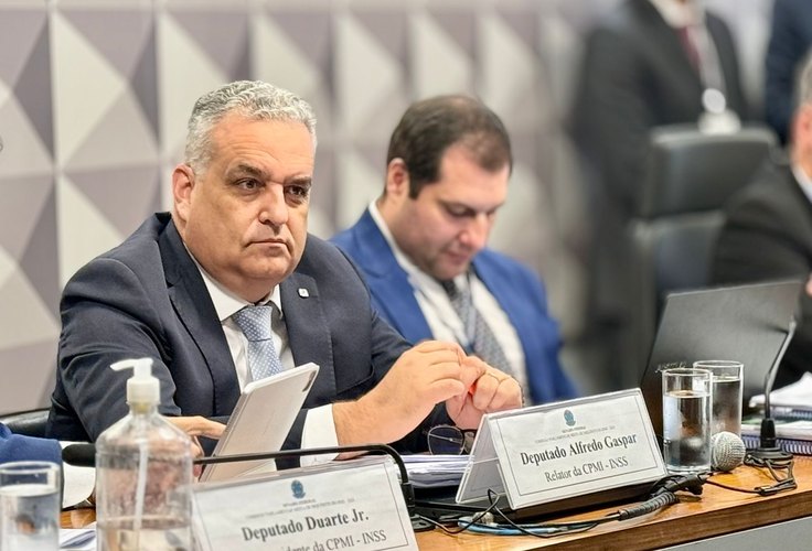 Relator da CPMI, Alfredo Gaspar lembra que já havia alertado sobre relação de Lulinha com o Careca do INSS
