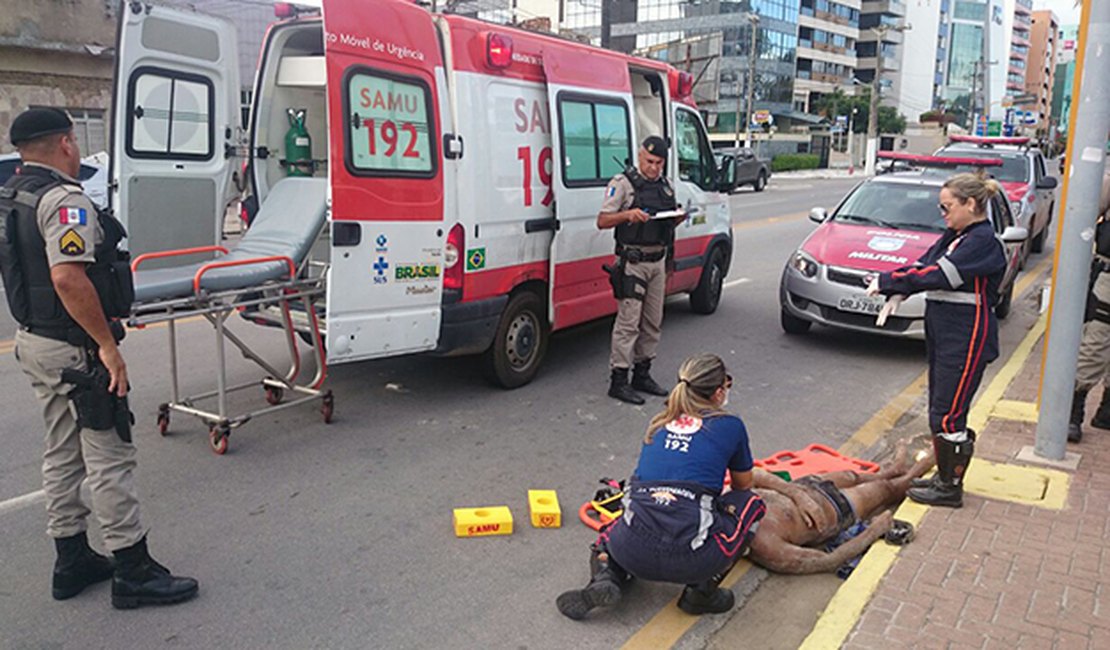 Banhistas flagram e espancam homem se masturbando em Maceió