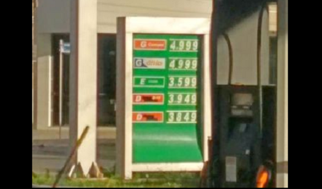 Posto de combustíveis  em Arapiraca é autuado por cobrar R$ 5 reais pela gasolina