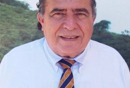 Aos 74 anos, morre médico arapiraquense Clyton Houly