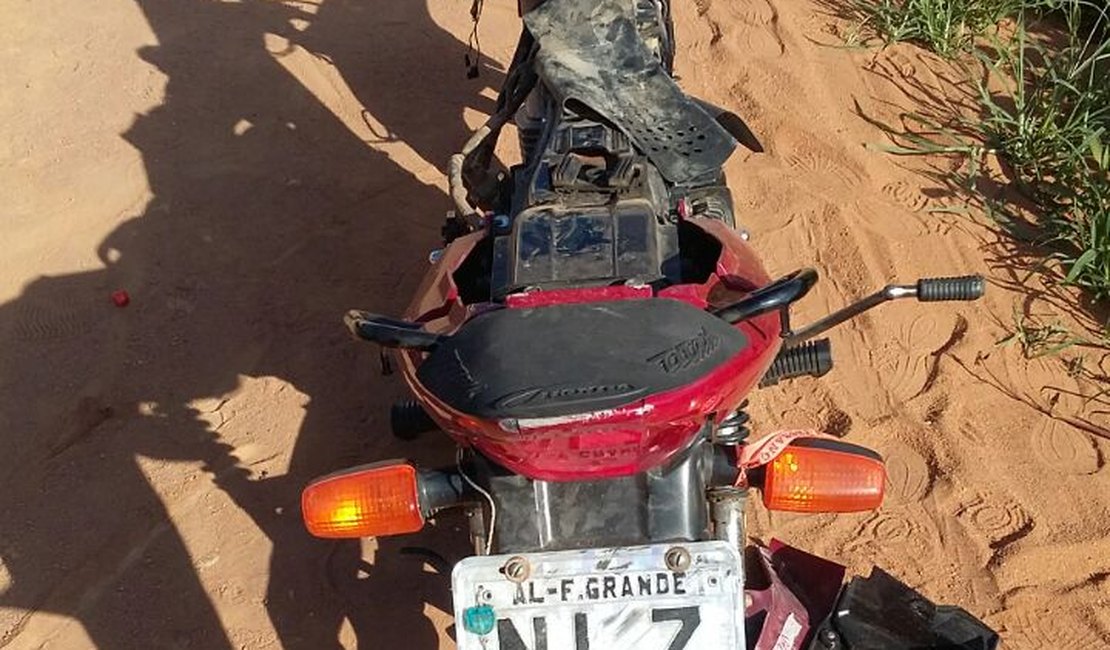 Em menos de 48 horas, polícia recupera moto roubada em Feira Grande