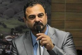 Julgamento de recurso do prefeito de Maribondo é adiado após pedido de vistas
