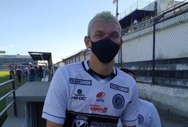 Júnior Viçosa treina em Arapiraca e espera apenas a regularização para jogar pelo ASA