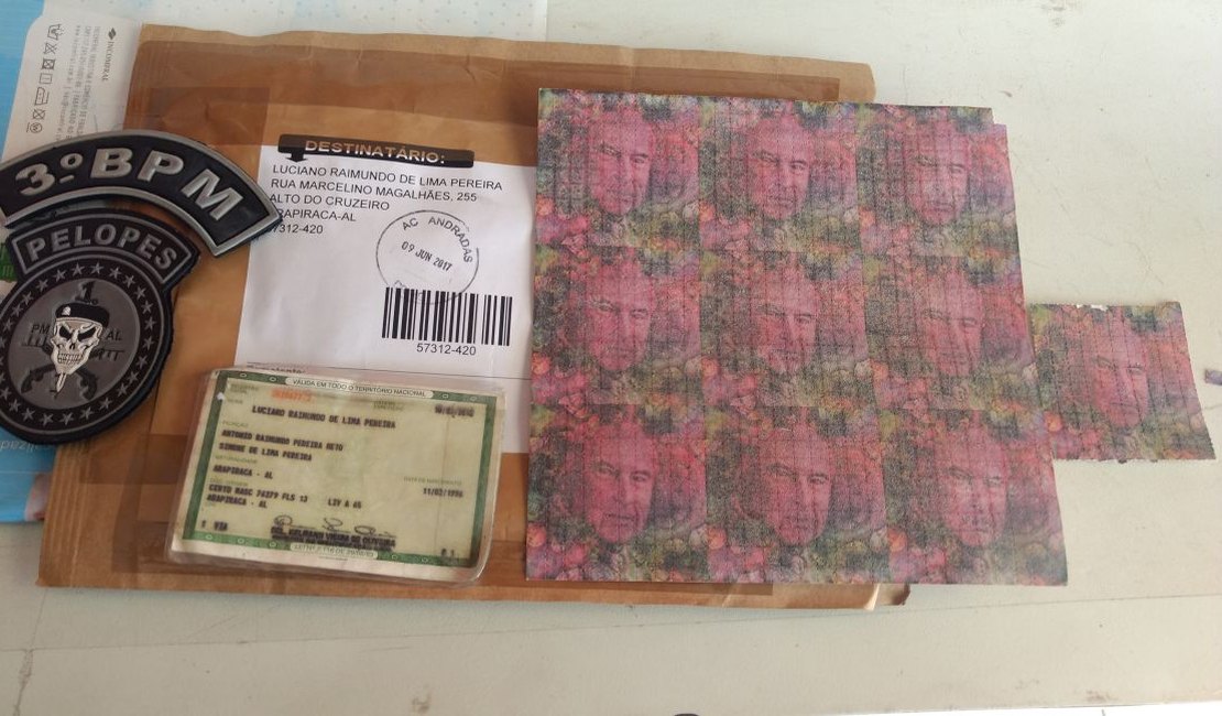 Polícia flagra jovem recebendo LSD via Correios, em Arapiraca