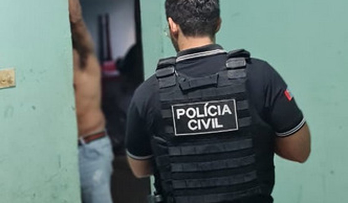Operação em Arapiraca cumpre mandados de busca e apreensão para elucidar homicídios na região
