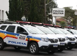 Homem leva tiro no pênis, pega ônibus e vai até quartel da PM pedir socorro