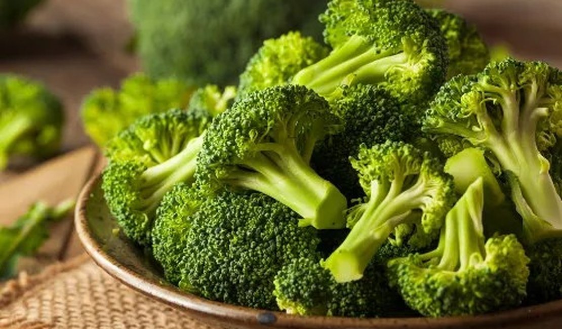 Quer turbinar a saúde do seu intestino? Aposte no brócolis!