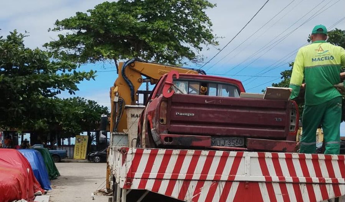 DMTT intensifica operação para retirar veículos abandonados das ruas de Maceió
