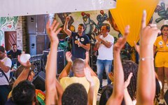 Pré-campanha de Daniel Barbosa a deputado federal ganha  reforço de  grupos culturais de Maceió