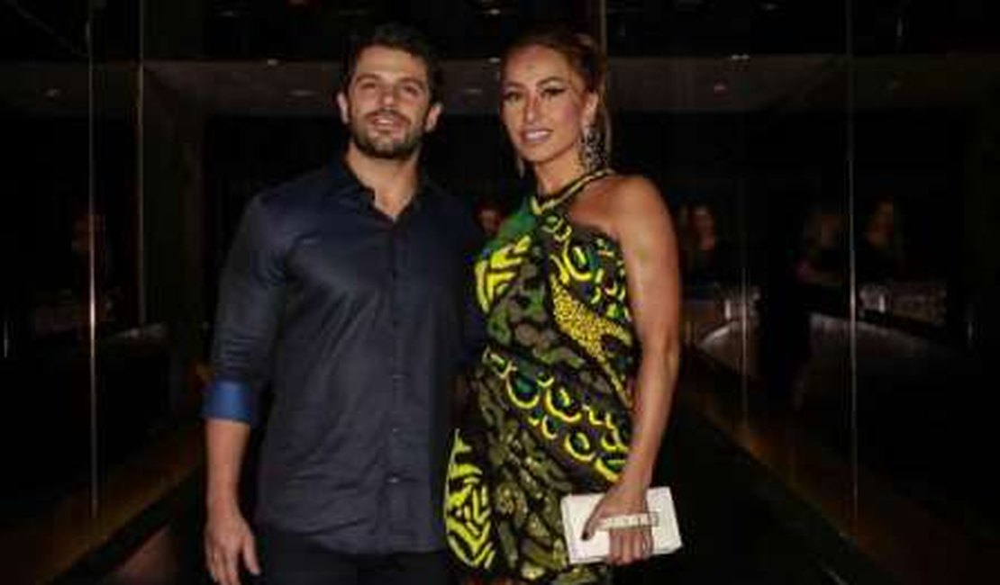 Sabrina Sato arrasa em look de R$ 13 mil em evento