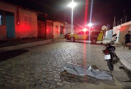 Mulher é morta com golpes de arma branca no bairro Cacimbas, em Arapiraca