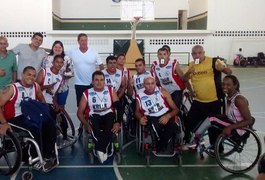 Equipe de basquete adaptado conquista primeiro título