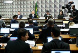 Relator pede julgamento de Dilma e diz que crise é fruto de expansão de gastos