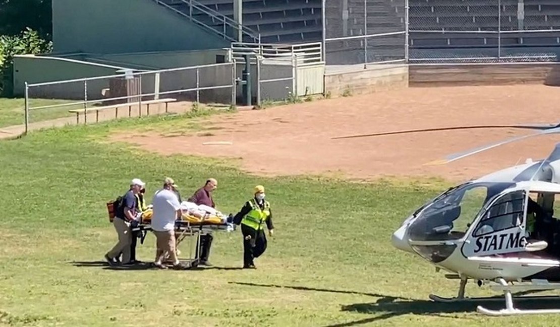 Autor de facada em Salman Rushdie é identificado